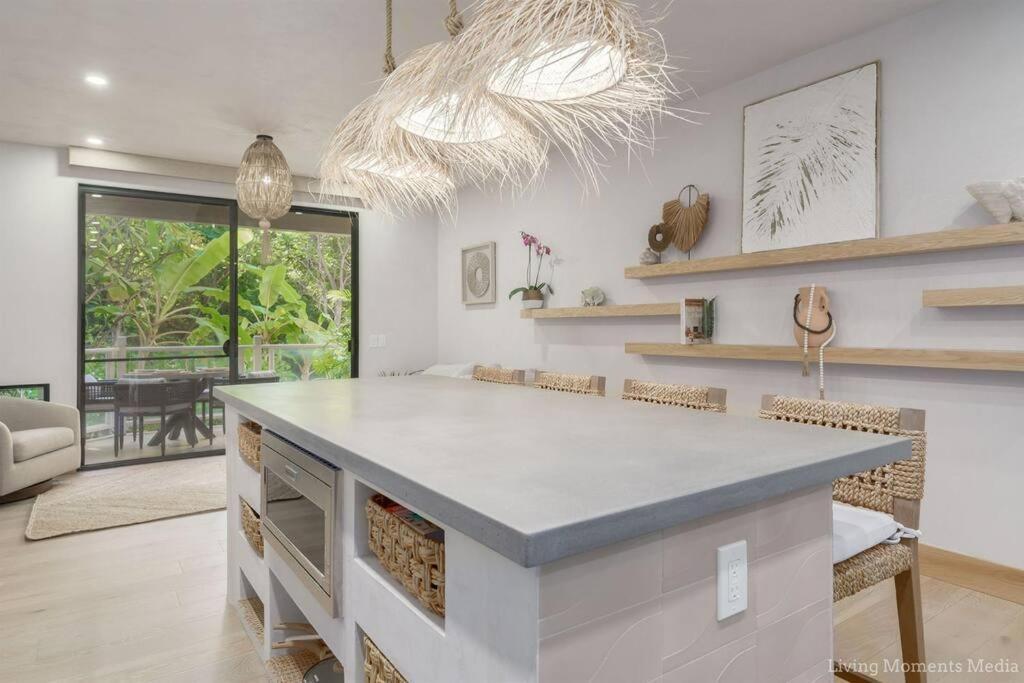 Aloha Moon - A Chic And Dreamy Modern Tropical Hideaway! Leilighet Wailea  Eksteriør bilde