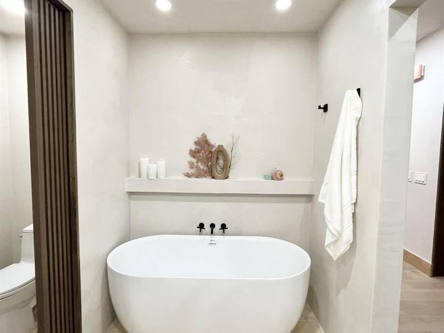 Aloha Moon - A Chic And Dreamy Modern Tropical Hideaway! Leilighet Wailea  Eksteriør bilde